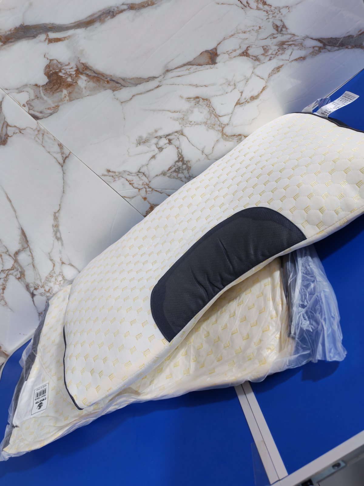 ALMOHADA RECONFORTANTE Y SUAVE